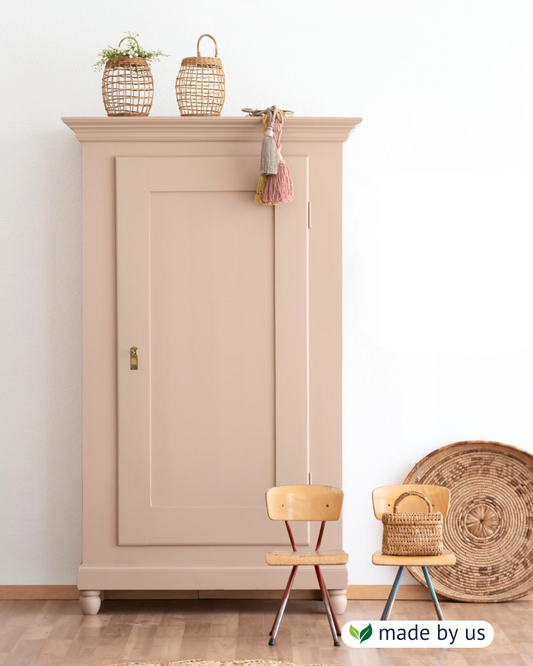 Vintage Single Door Wardrobe / Linen Cupboard