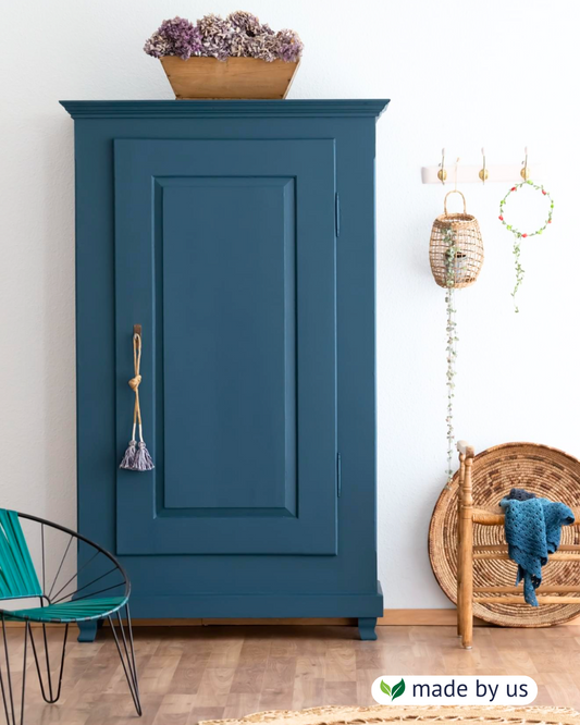 Vintage Wardrobe / Linen Cupboard