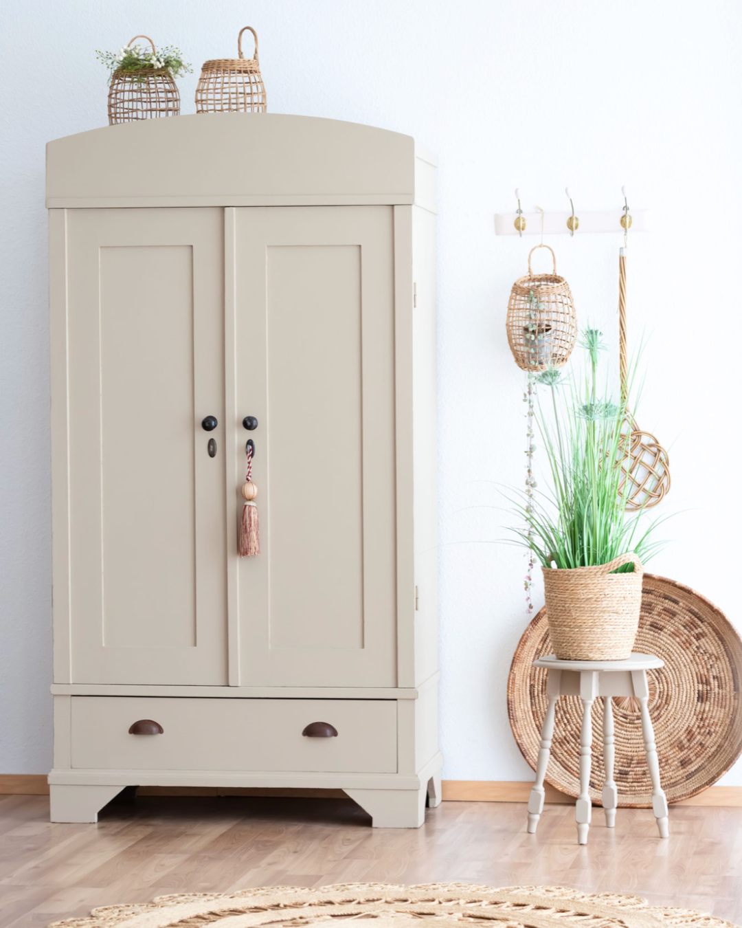 Mid Century Double Wardrobe / Linen Cupboard