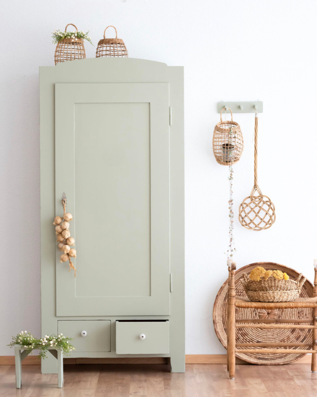 Vintage Wardrobe / Linen Cupboard