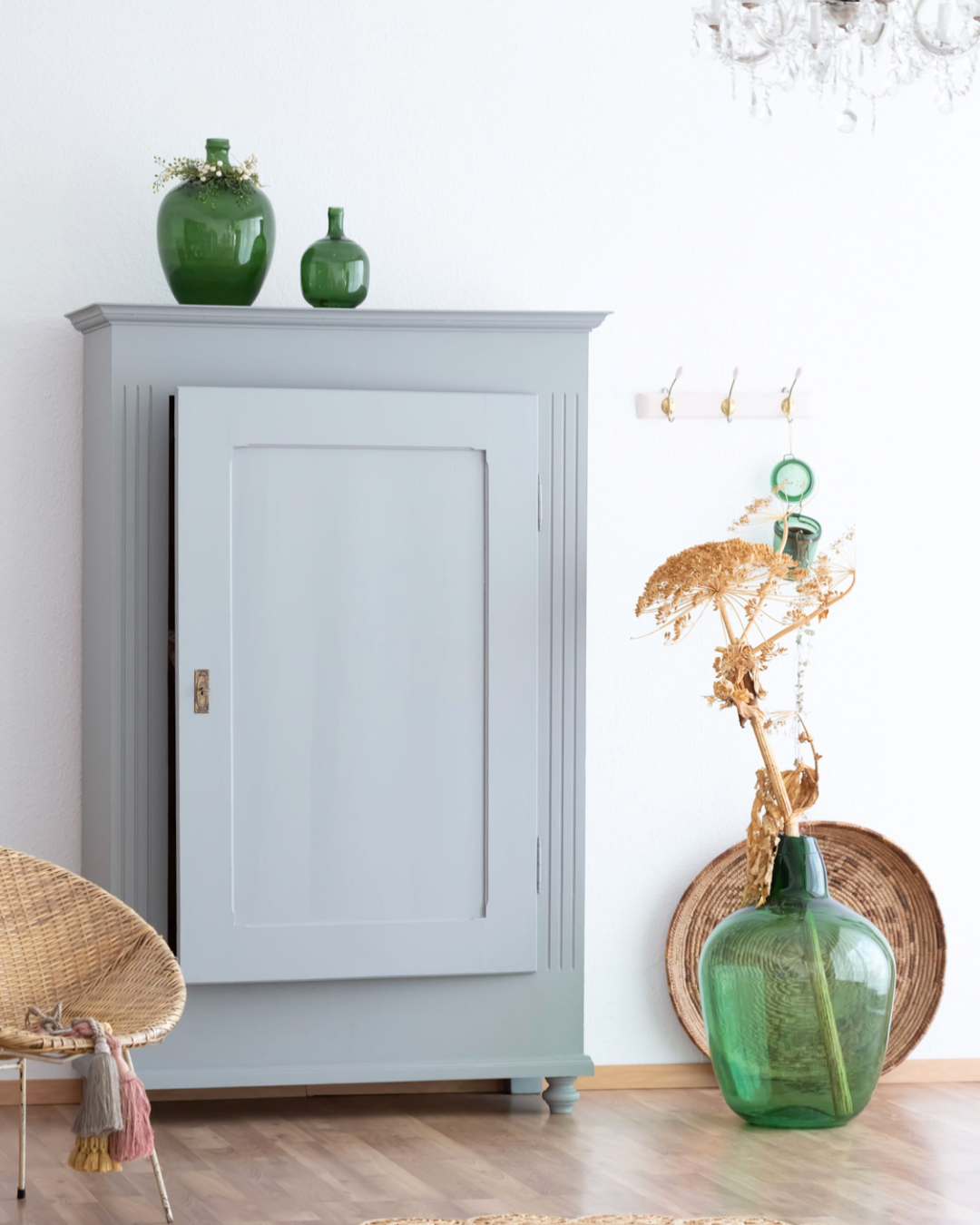 Large Vintage Linen Cupboard / Wardrobe